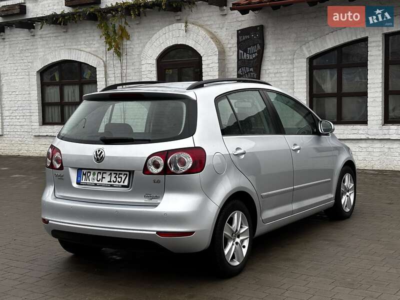 Хэтчбек Volkswagen Golf Plus 2010 в Красилове