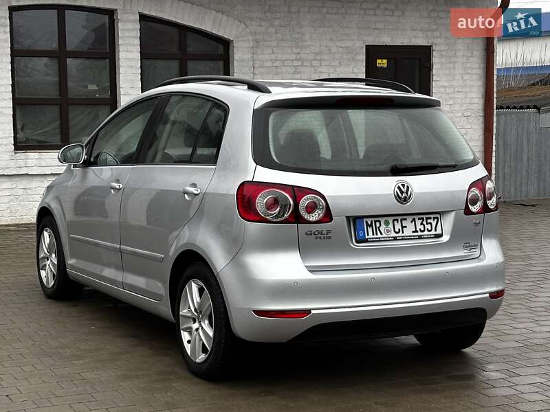 Хэтчбек Volkswagen Golf Plus 2010 в Красилове