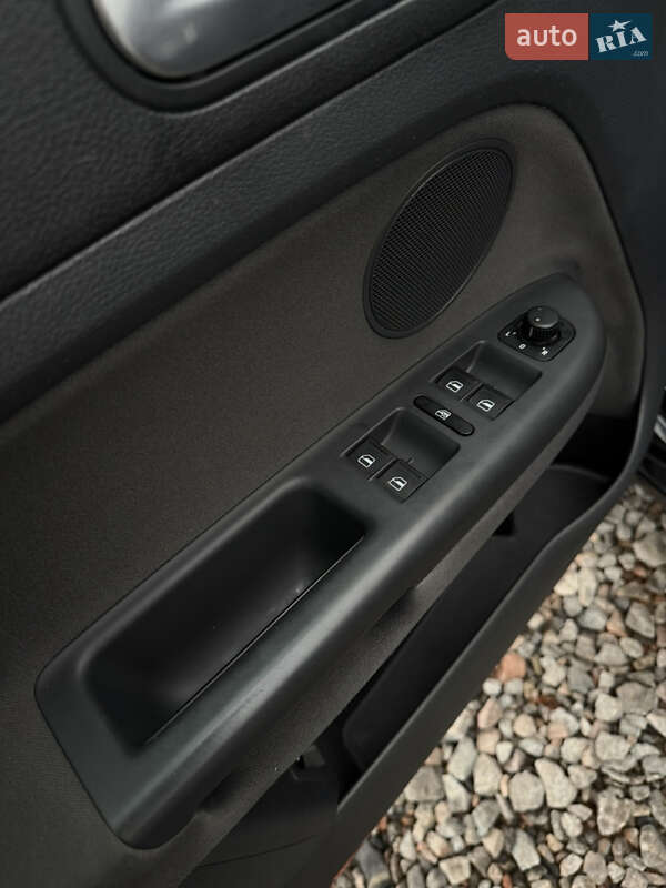 Хэтчбек Volkswagen Golf Plus 2007 в Лубнах фото 19 Хэтчбек Volkswagen Golf Plus 2007 в Лубнах