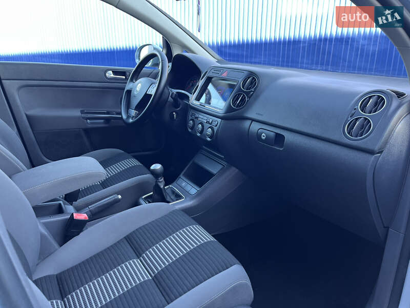 Хэтчбек Volkswagen Golf Plus 2008 в Мукачево