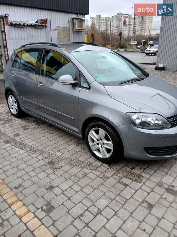 Хэтчбек Volkswagen Golf Plus 2009 в Белой Церкви