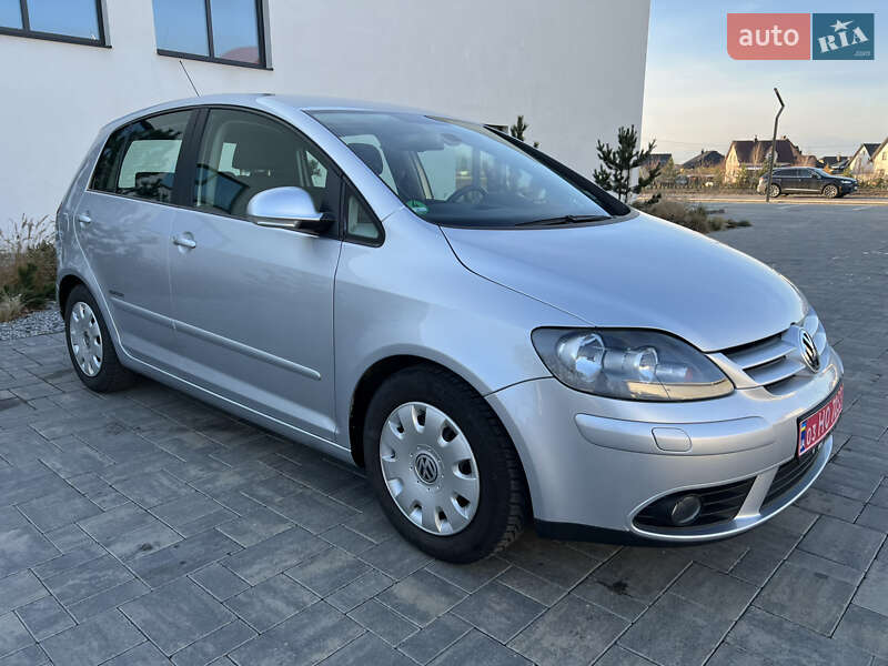 Хэтчбек Volkswagen Golf Plus 2008 в Луцке