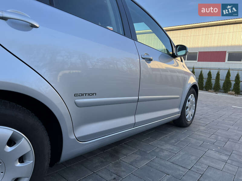 Хэтчбек Volkswagen Golf Plus 2008 в Луцке