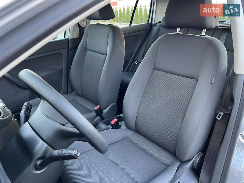 Хэтчбек Volkswagen Golf Plus 2008 в Луцке