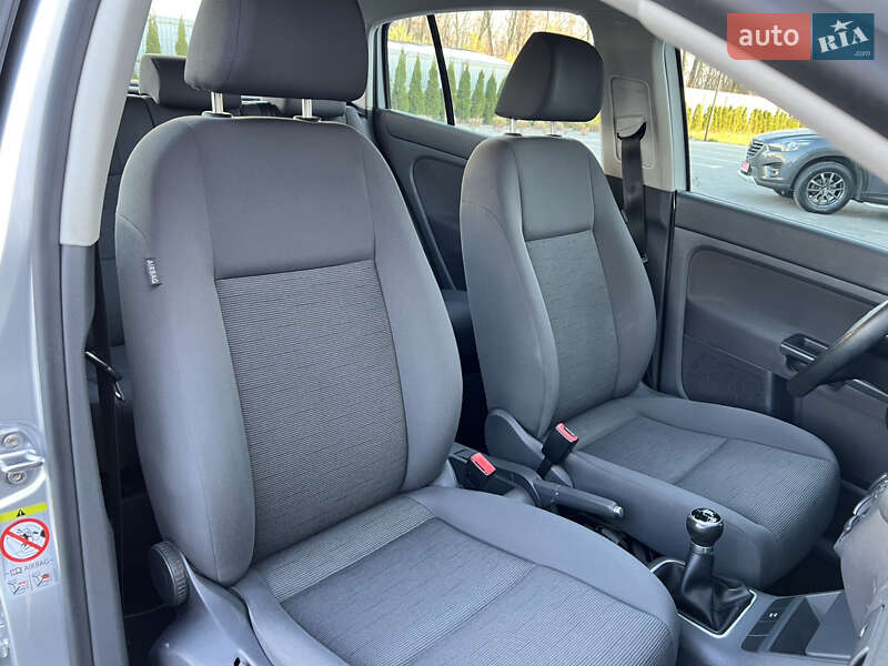 Хэтчбек Volkswagen Golf Plus 2008 в Луцке