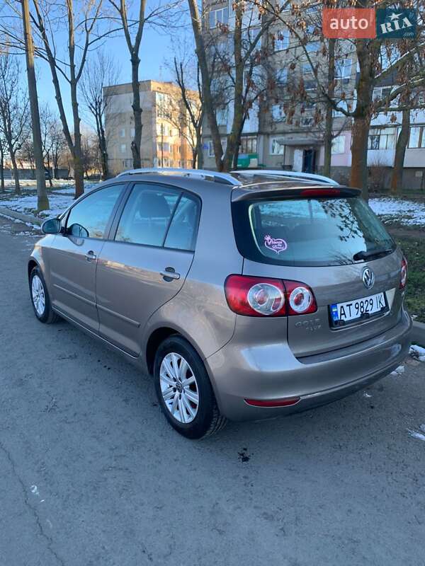Хэтчбек Volkswagen Golf Plus 2009 в Калуше