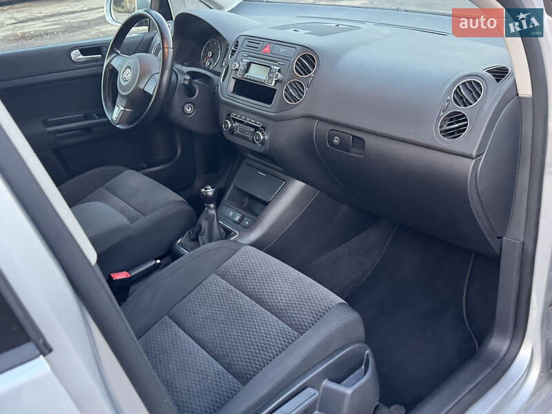 Хэтчбек Volkswagen Golf Plus 2009 в Полтаве фото 33 Хэтчбек Volkswagen Golf Plus 2009 в Полтаве
