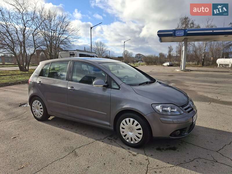 Хэтчбек Volkswagen Golf Plus 2006 в Конотопе