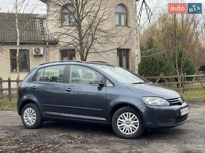 Хетчбек Volkswagen Golf Plus 2009 в Конотопі