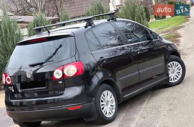 Хетчбек Volkswagen Golf Plus 2008 в Дніпрі