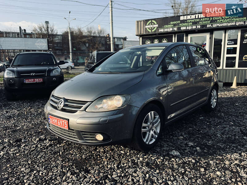 Хэтчбек Volkswagen Golf Plus 2009 в Полтаве
