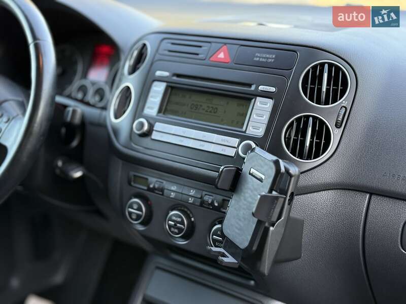 Хэтчбек Volkswagen Golf Plus 2008 в Новой Ушице