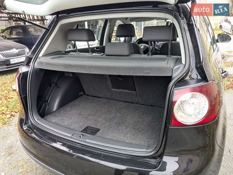 Хетчбек Volkswagen Golf Plus 2005 в Звягелі фото 32 Хетчбек Volkswagen Golf Plus 2005 в Звягелі