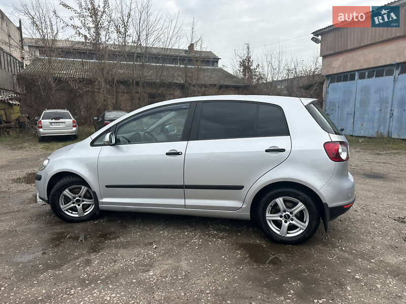 Хэтчбек Volkswagen Golf Plus 2005 в Нежине