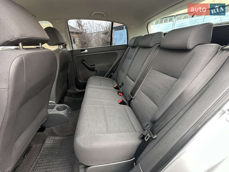 Хэтчбек Volkswagen Golf Plus 2005 в Нежине