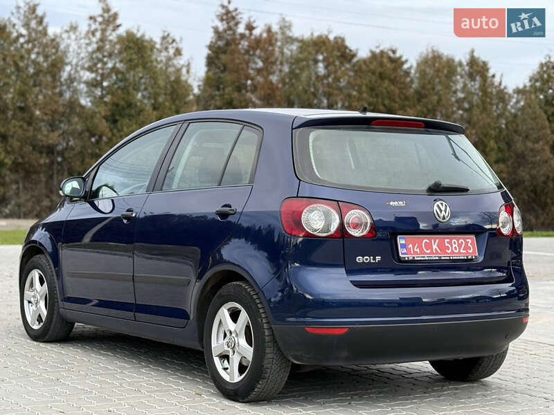 Хетчбек Volkswagen Golf Plus 2006 в Стрию