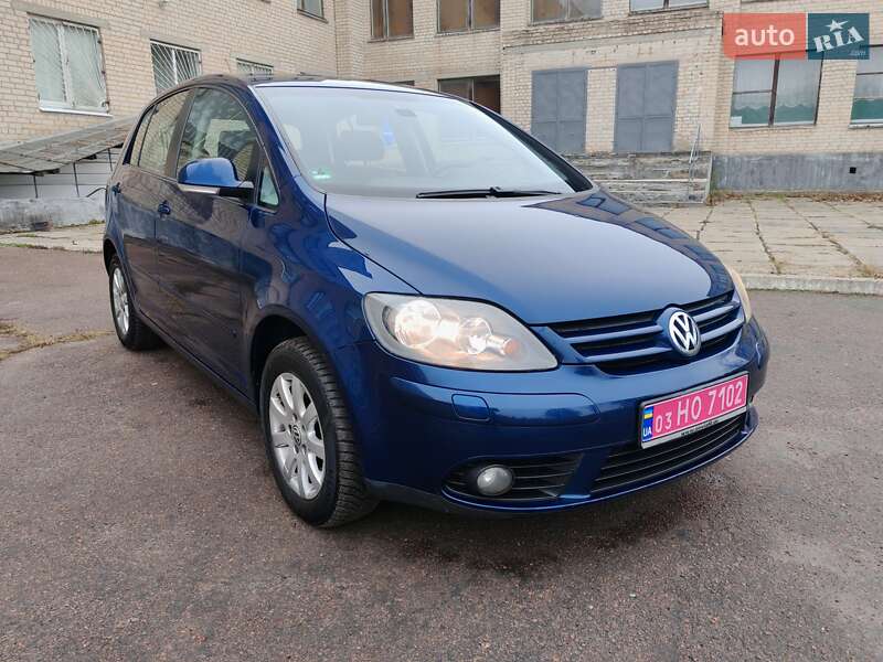 Хэтчбек Volkswagen Golf Plus 2006 в Александрие