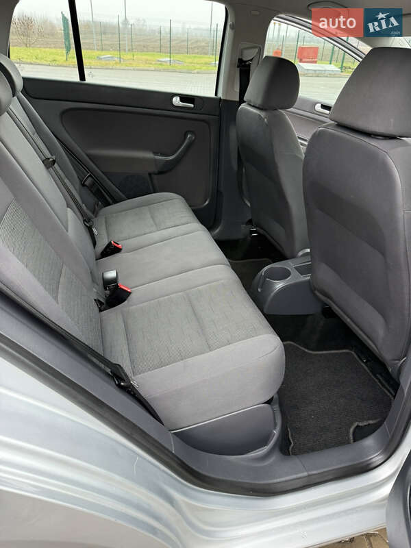 Хэтчбек Volkswagen Golf Plus 2006 в Луцке