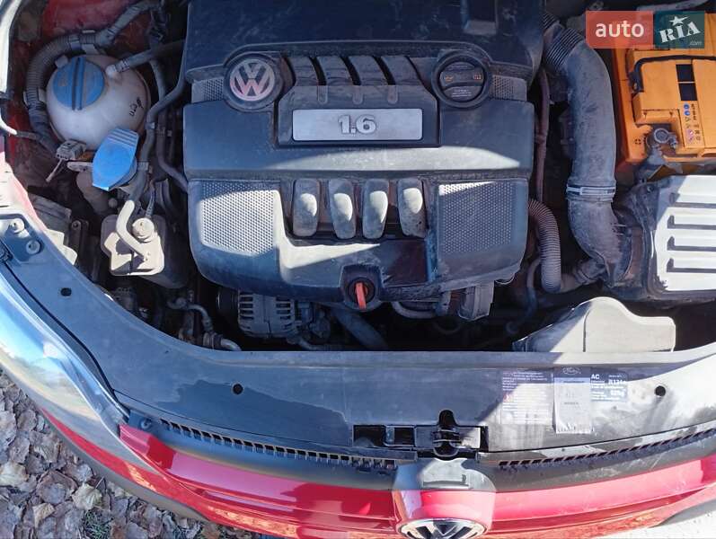 Хэтчбек Volkswagen Golf Plus 2009 в Казатине