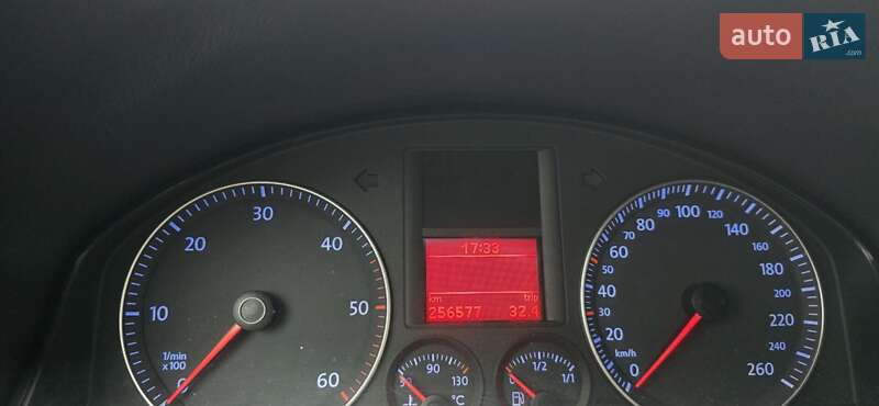 Хэтчбек Volkswagen Golf Plus 2005 в Днепре