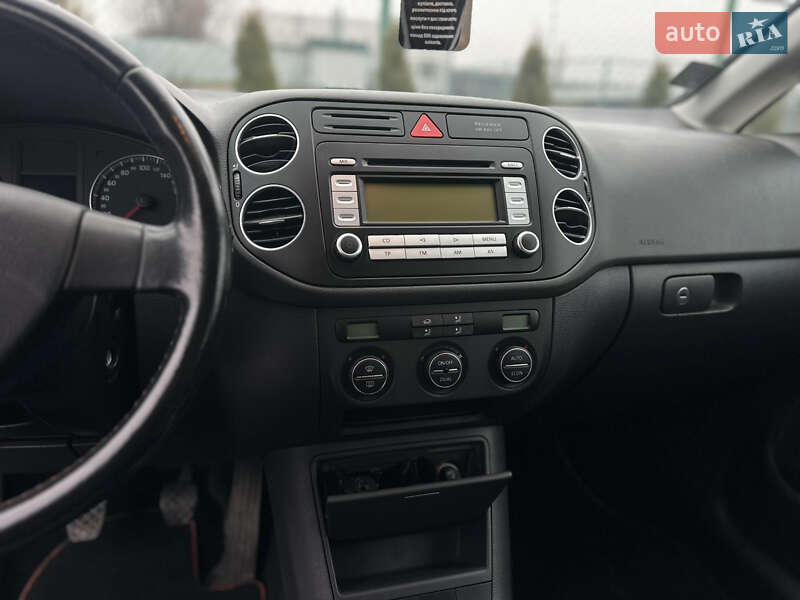 Хэтчбек Volkswagen Golf Plus 2006 в Виннице