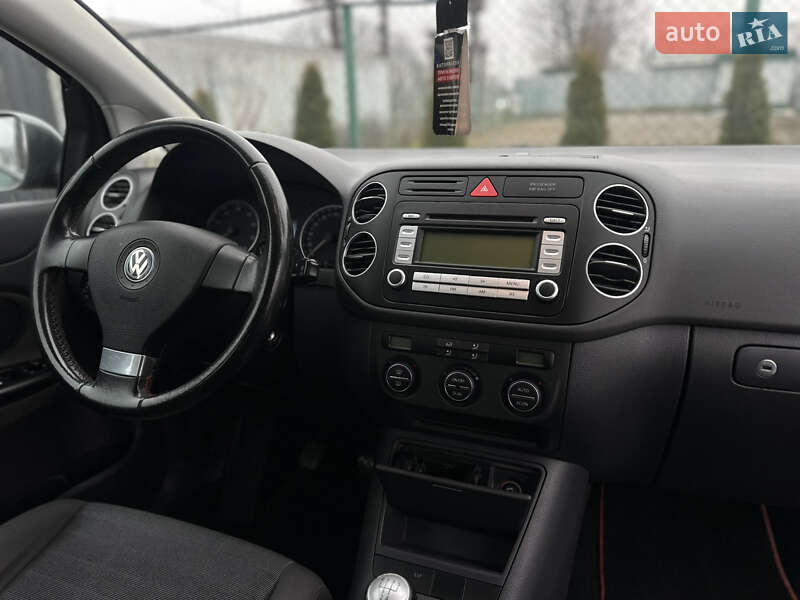 Хэтчбек Volkswagen Golf Plus 2006 в Виннице