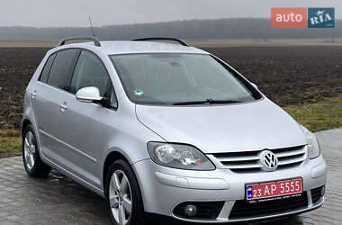 Хэтчбек Volkswagen Golf Plus 2009 в Вознесенске