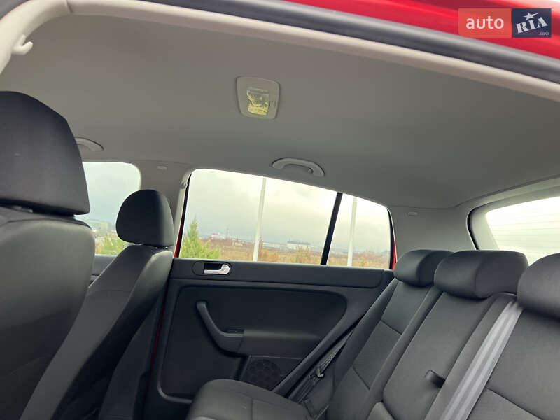 Хетчбек Volkswagen Golf Plus 2009 в Хусті фото 37 Хетчбек Volkswagen Golf Plus 2009 в Хусті