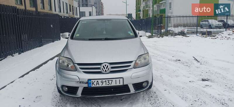Хетчбек Volkswagen Golf Plus 2006 в Софіївській Борщагівці