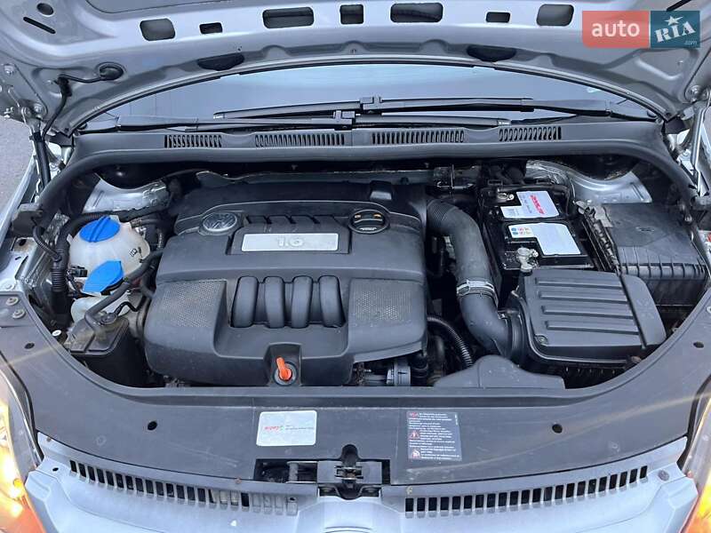 Хэтчбек Volkswagen Golf Plus 2006 в Луцке