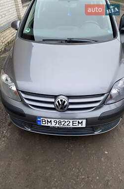Хетчбек Volkswagen Golf Plus 2005 в Сумах