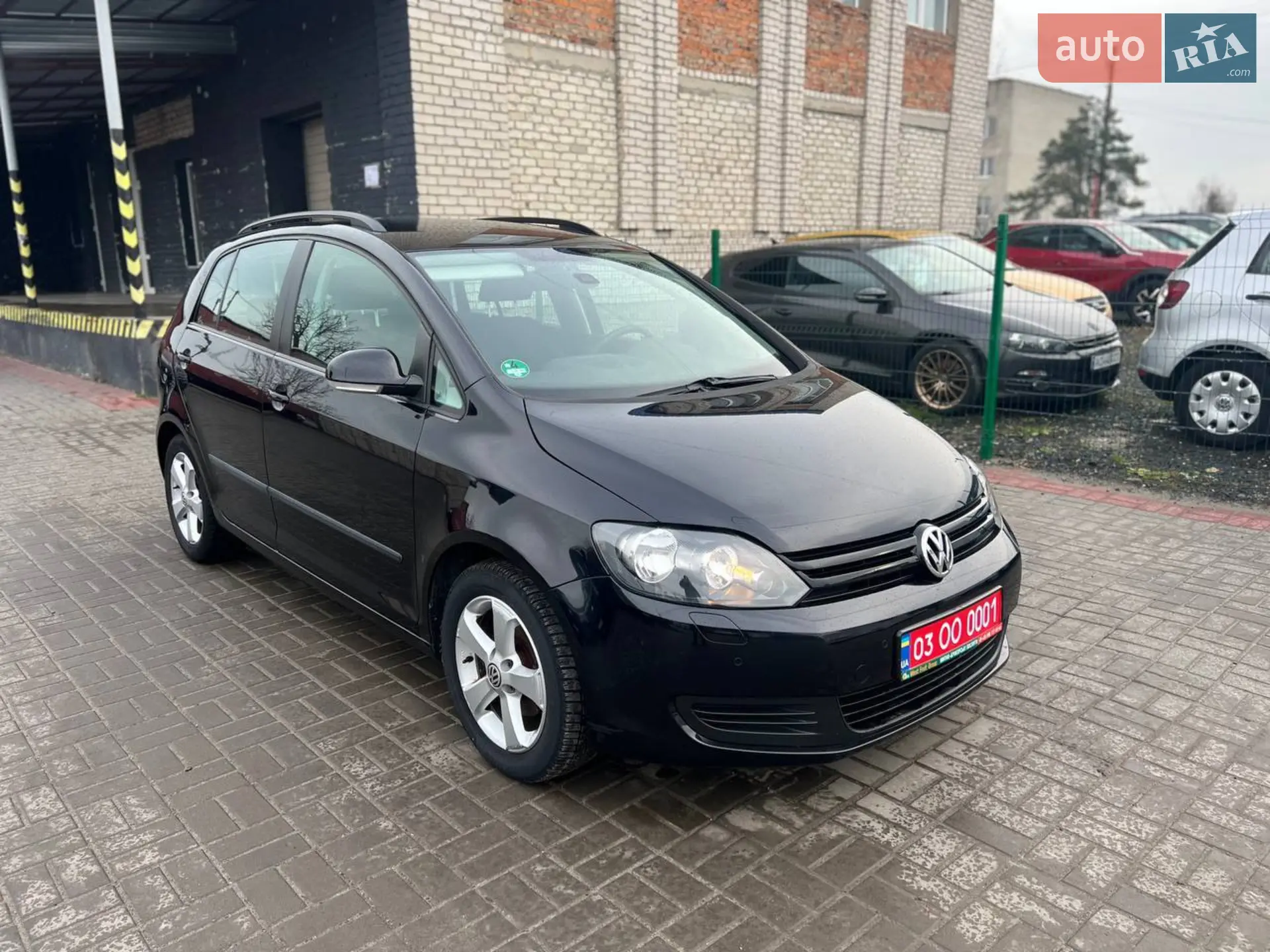 2010 Volkswagen Golf Plus - фото 1