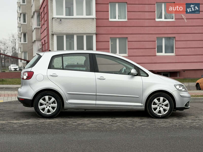 Хетчбек Volkswagen Golf Plus 2008 в Вінниці
