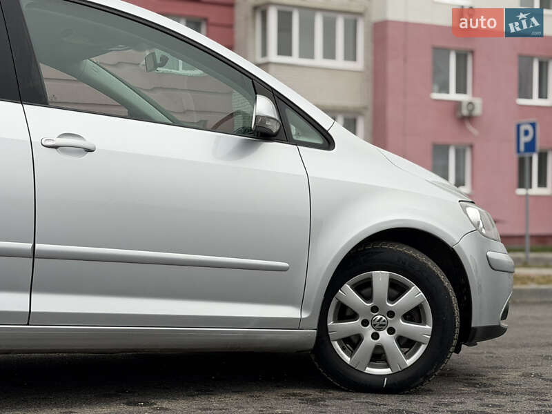 Хетчбек Volkswagen Golf Plus 2008 в Вінниці