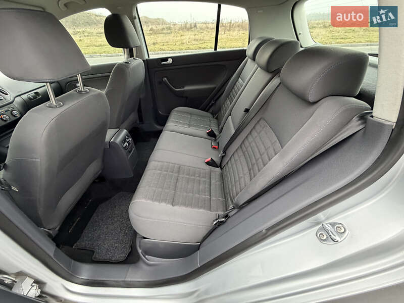 Хетчбек Volkswagen Golf Plus 2008 в Вінниці