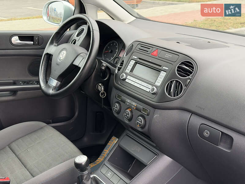 Хетчбек Volkswagen Golf Plus 2008 в Вінниці