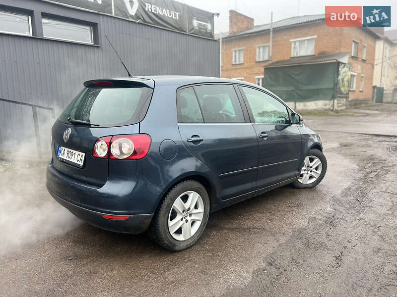 Хетчбек Volkswagen Golf Plus 2007 в Конотопі