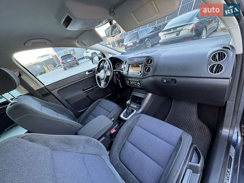 Хетчбек Volkswagen Golf Plus 2011 в Володимирі