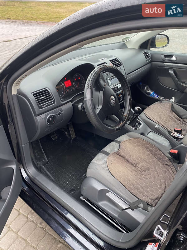 Хэтчбек Volkswagen Golf Plus 2007 в Новом Роздоле