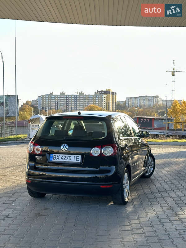Хэтчбек Volkswagen Golf Plus 2006 в Хмельницком