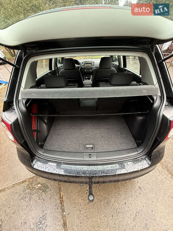 Хетчбек Volkswagen Golf Plus 2011 в Луцьку