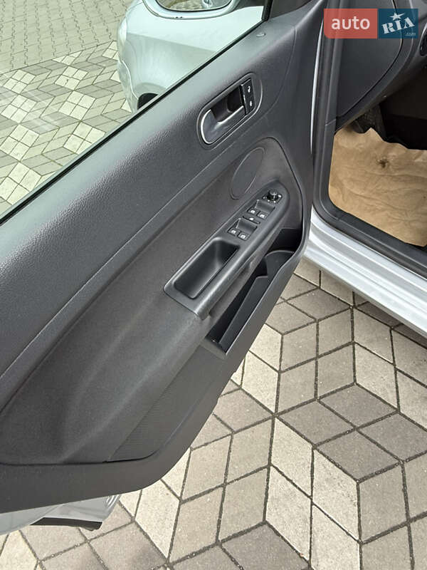 Хетчбек Volkswagen Golf Plus 2010 в Білій Церкві