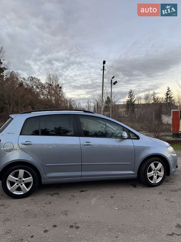 Хетчбек Volkswagen Golf Plus 2010 в Шаргороді