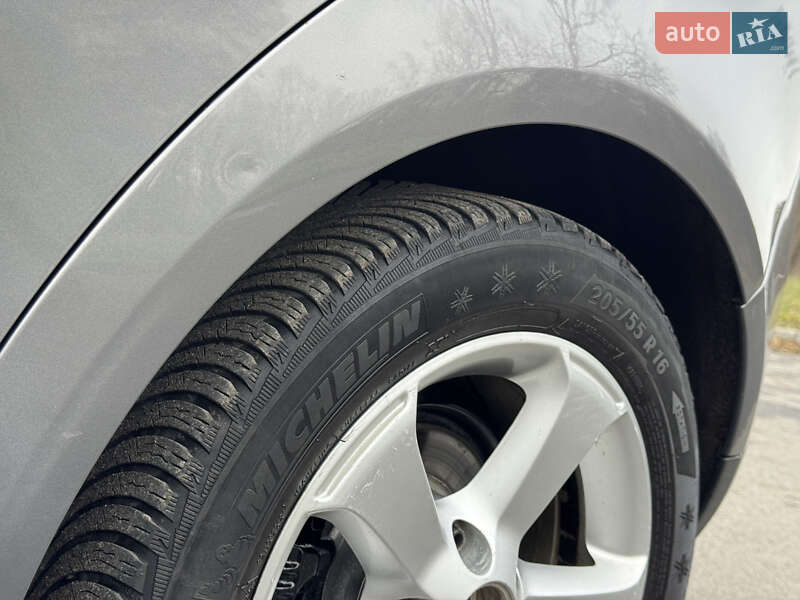 Хетчбек Volkswagen Golf Plus 2006 в Красилові