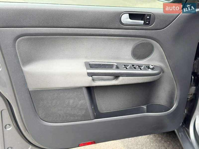 Хетчбек Volkswagen Golf Plus 2006 в Красилові