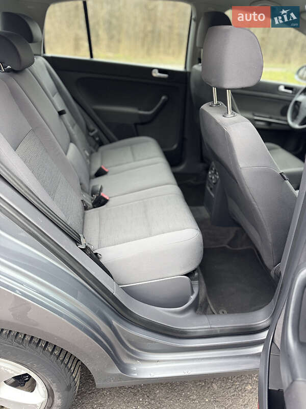 Хетчбек Volkswagen Golf Plus 2006 в Красилові