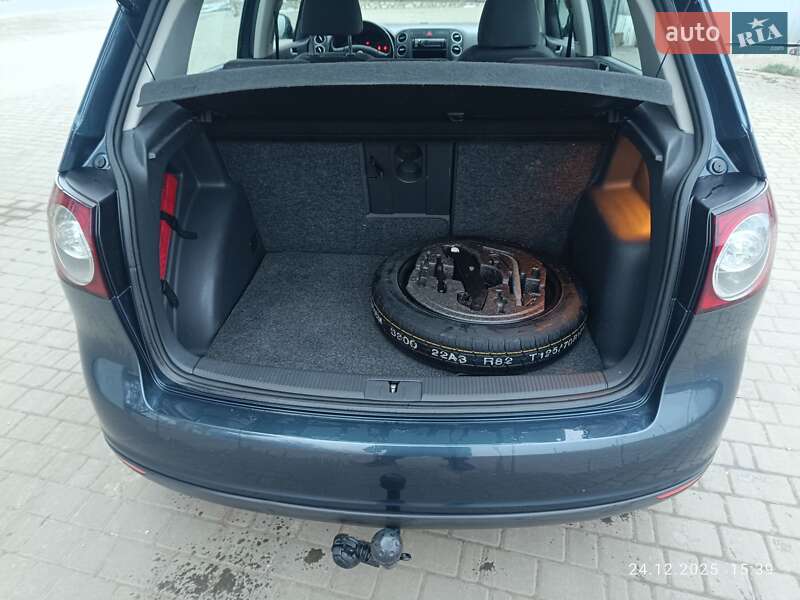 Хэтчбек Volkswagen Golf Plus 2006 в Городке