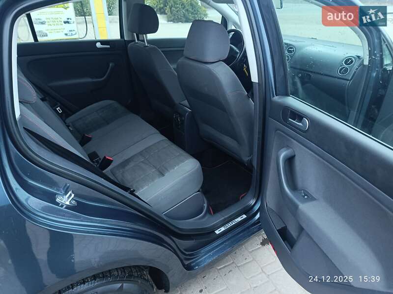 Хэтчбек Volkswagen Golf Plus 2006 в Городке