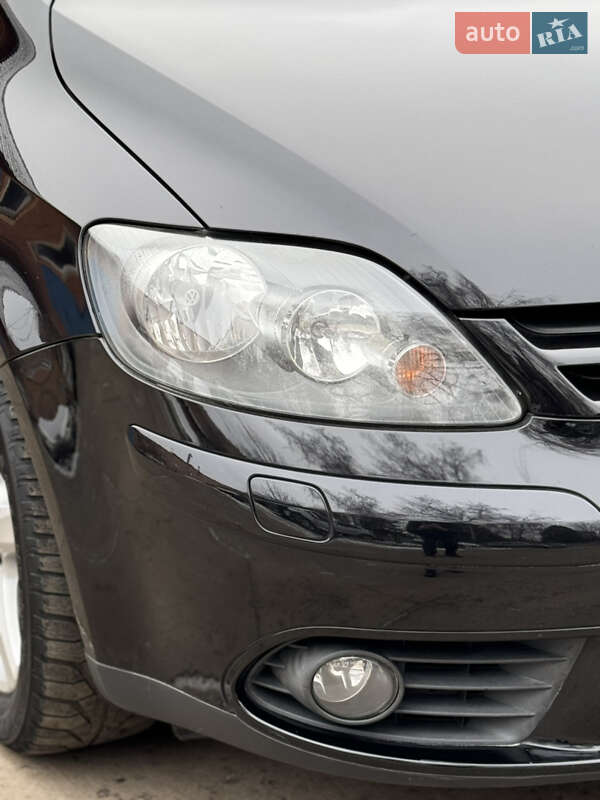 Хетчбек Volkswagen Golf Plus 2008 в Лубнах