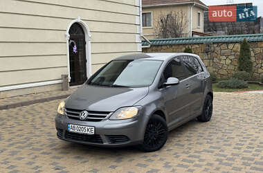 Хэтчбек Volkswagen Golf Plus 2005 в Могилев-Подольске